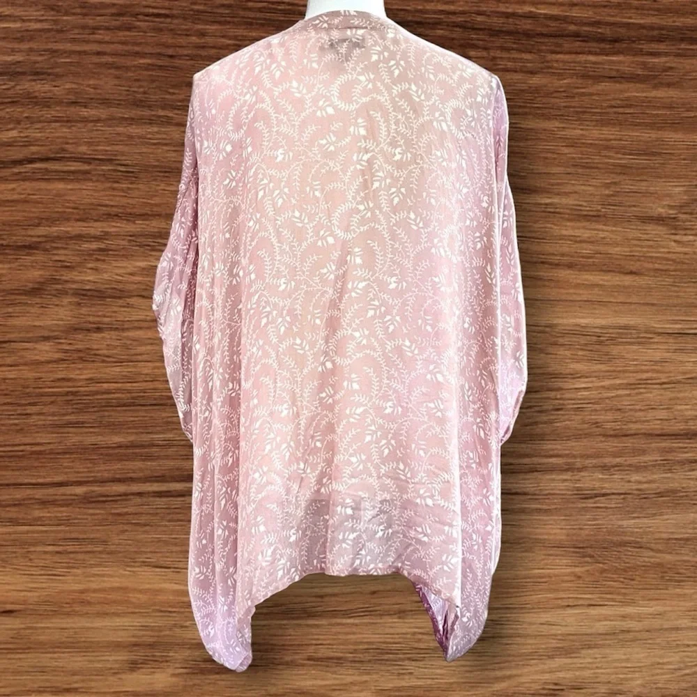 LOFT Summer Shawl Wrap Coverup Pink & White Floral Oversized Lightweight EUC